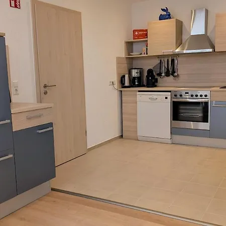 Lägenhet Zentrumsnahe, Ruhige Souterrainwohnung Albaggers *